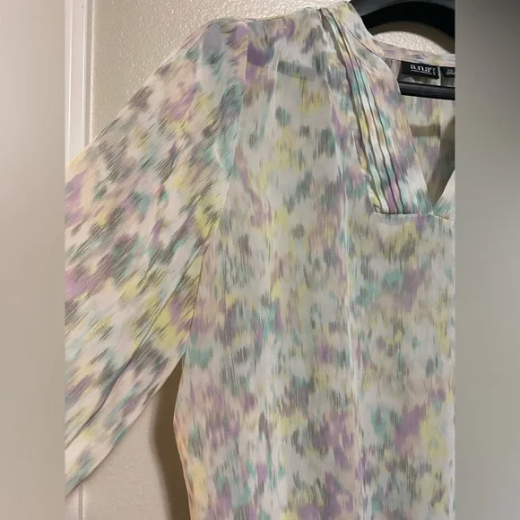 A.n.a 3/4 Sleeve Pastel colored Blouse- size xl(p) - Picture 8 of 11